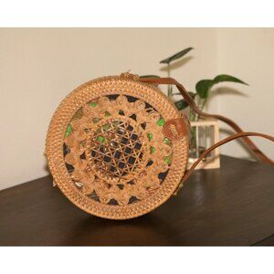 Authentic Bali Rattan Round Bag – Handwoven Ata Boho Purse with Batik Lining